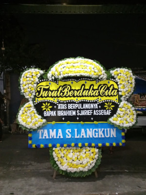 Papan Bunga Duka di Salamsari