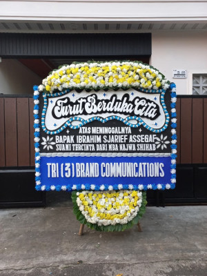 Papan Bunga Duka di Salamsari